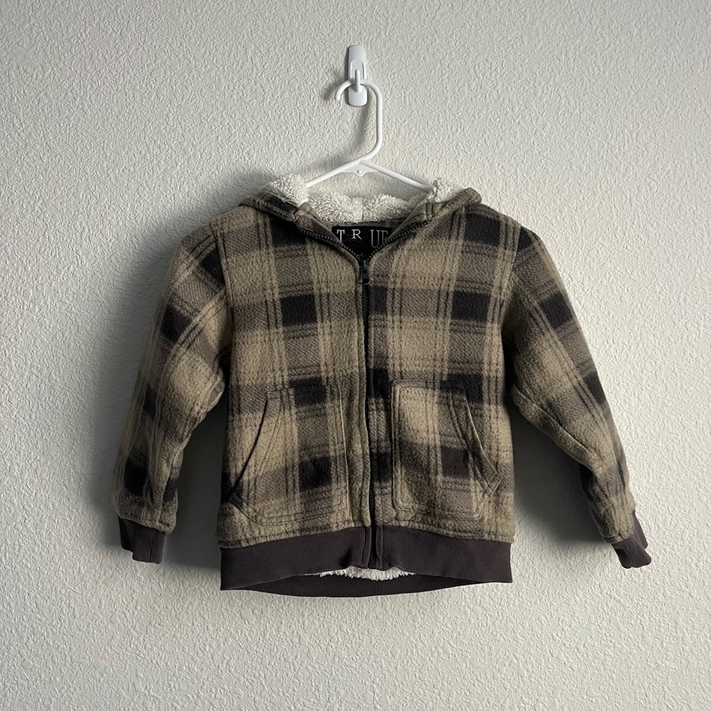 TRUE boys fleece plaid jacket size 7